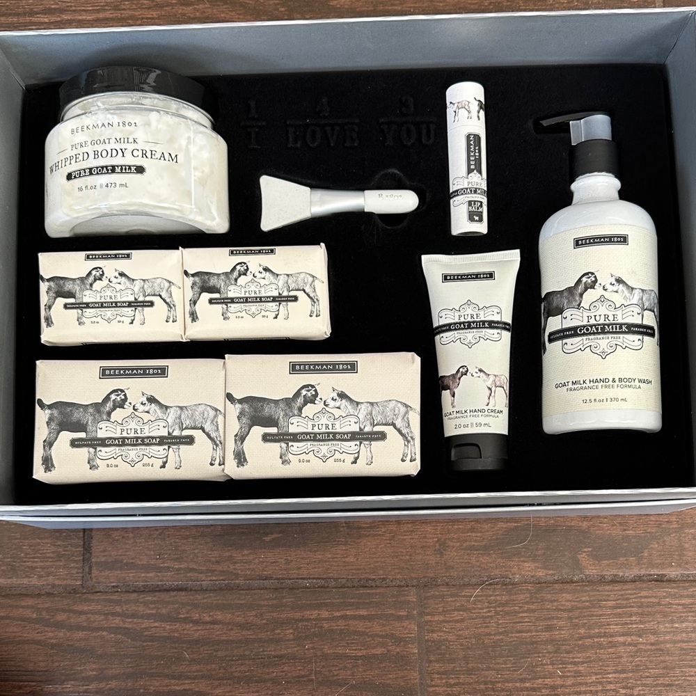 Beekman 1802 Gray and Red Gift Box - Picture 2 of 7
